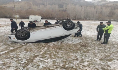 Şahbuzda avtomobil qaz xəttinə çırpılıb, 450 nəfər qazsız qalıb - FOTO