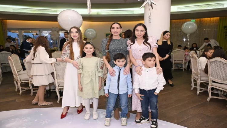 Leyla, Arzu və Alena Əliyevalar bayram şənliyində iştirak ediblər - FOTO