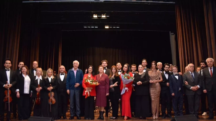 Dövlət Mahnı Teatrının Estrada-Simfonik Orkestri Şamaxıda çıxış edib - FOTO