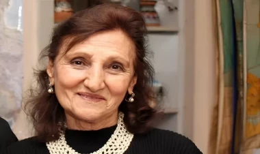 Roza Arazova vəfat etdi