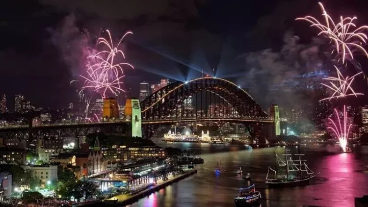 Dünya 2026-ci ili belə qarşıladı - FOTOlar