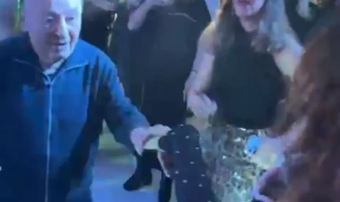 98 yaşlı Ömər Eldarovun Dilarə Kazımova ilə rəqsi diqqət çəkdi - VİDEO