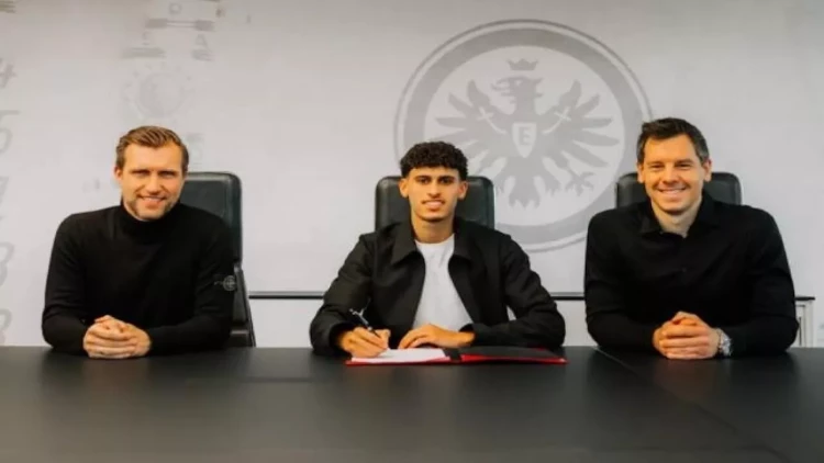 “Qarabağ”ın rəqibi daha bir hücumçu aldı