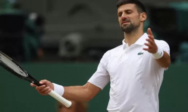 Cokoviç istefa verdi