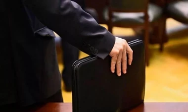 Tanınmış ekspertə vəzifə verildi - FOTO