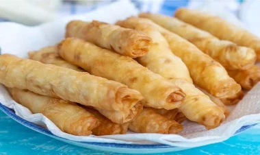 Çölü xırt-xırt, içi tam bişmiş: Pendirli siqaret börəyi resepti