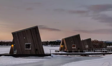 Yeraltı buxar otaqlarından üzən hamamlara: Nordik ölkələrinin ən qeyri-adi saunaları