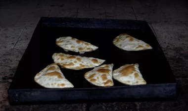 Bakıda bu restoranlarda “dəvə qutabı” menyudan ÇIXARILDI - FOTOlar