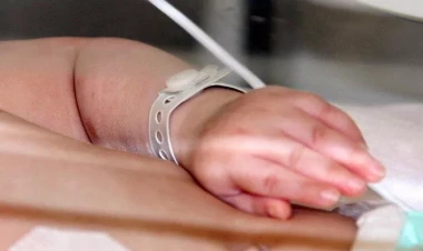 8 nəvəsi var, 10-cu uşağını dünyaya gətirdi - FOTO