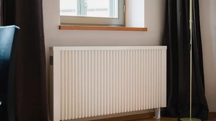 Qazsız və elektriksiz isinmək mümkündür: Mənfi 20 dərəcədə belə evi isti saxlayan sistem