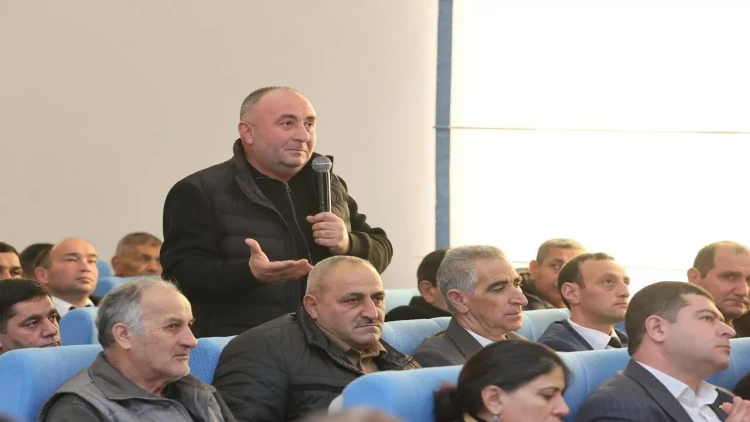 KOBİA Zərdabda sahibkarları dinlədi - FOTO