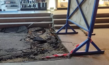 Bakıda yeni çəkilən yol bir gün sonra tamamilə ÇÖKDÜ - FOTO