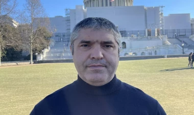 Şövqi Hüseynov ABŞ-də SAXLANILDI