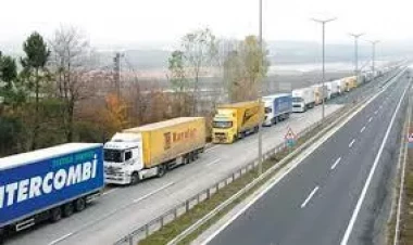 İrandakı son hadisələr Azərbaycan iqtisadiyyatına necə təsir göstərəcək? - AÇIQLAMA