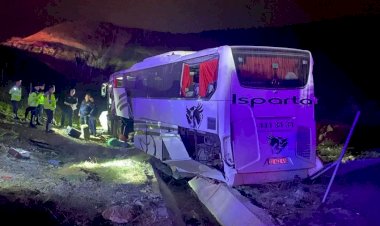 Türkiyədə avtobus aşıb, ölən və yaralananlar var