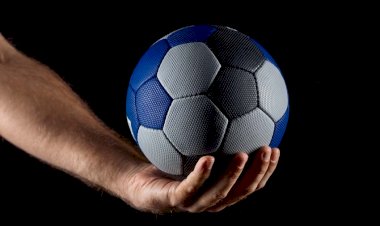 Mingəçevir həndbolçuları zona yarışının qalibi olub