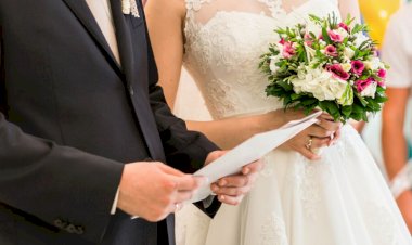 Toy gecəsi gəlini o qədər döydü ki...