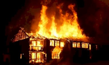 Qocalar evində yanğın, 50 nəfər yaralandı