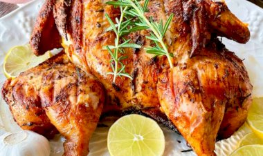 Broyler toyuğunun bu hissələrini yeməyin - Zərərlidir